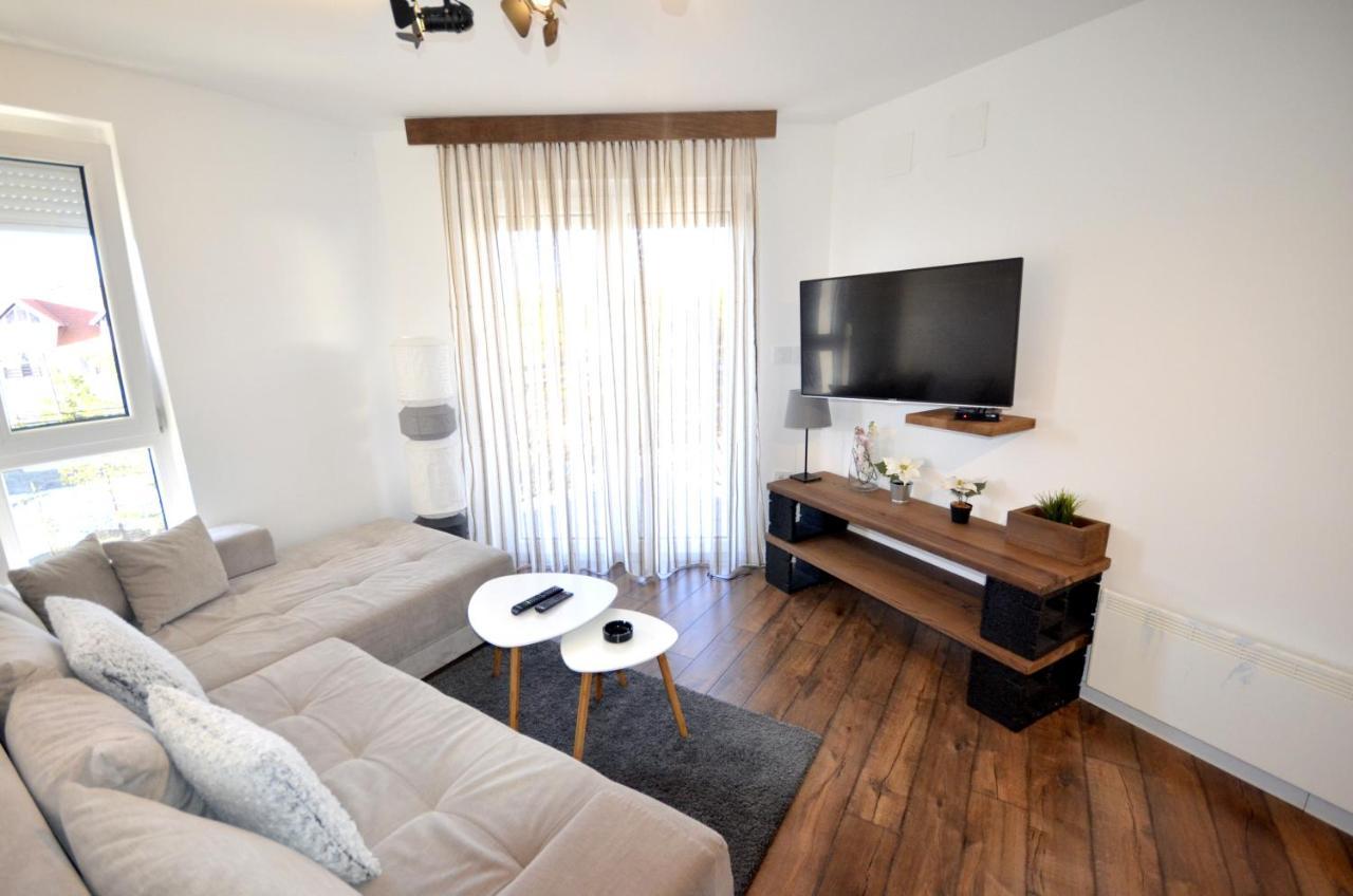 C L E A N&C O Z Y Apartmani Divcibare Ngoại thất bức ảnh