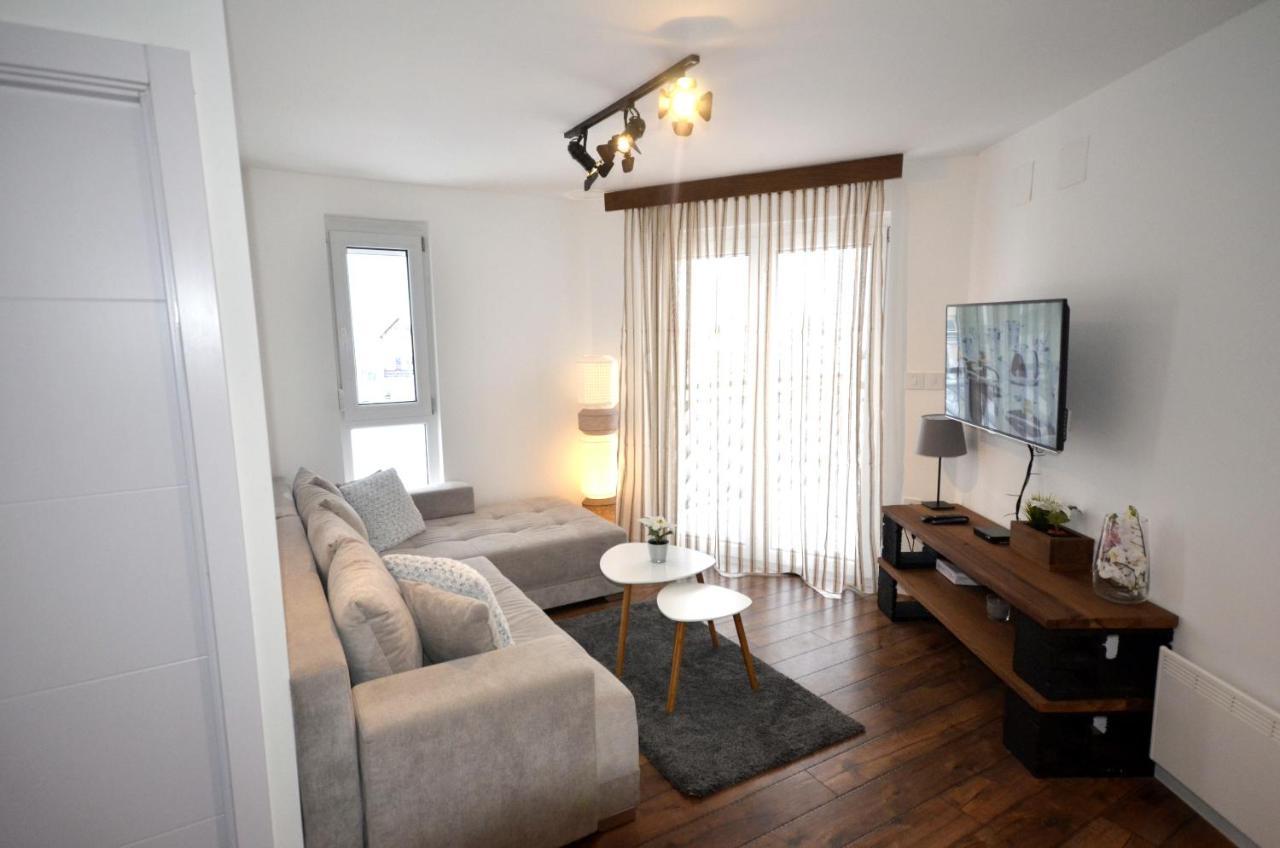 C L E A N&C O Z Y Apartmani Divcibare Ngoại thất bức ảnh